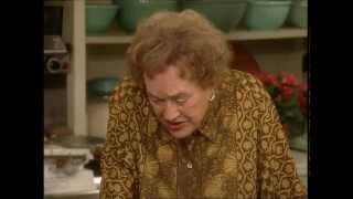 Bearnaise Sauce with Julia Child ⎢Martha Stewart