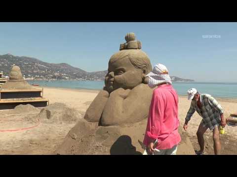 Όταν η τέχνη πάει θάλασσα.... / Γλυπτά από άμμο στην Κρήτη / drone footage