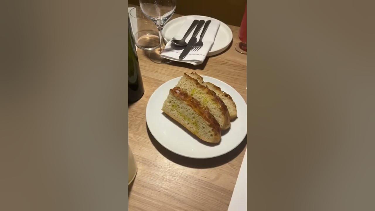 MANTECA Italian review 🍝  + a nearby hot cross bun cafe 🍰 Honestly Reviewing London Series 🇬🇧