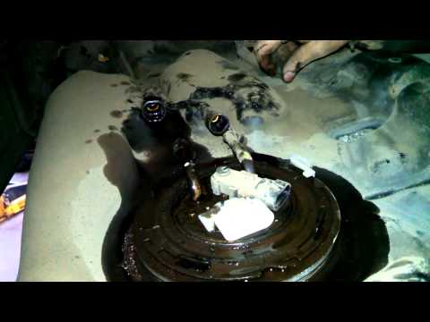 Fuel Pump Replacement Chevrolet Suburban 2003 5.3L Install Remove Replace How To