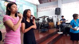 Turn to Jesus (Jayeslee) Performed by Karen and Rochelle