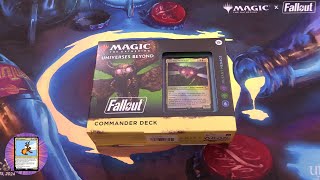 Fallout Commander Deck: Mutant Menace Unboxed