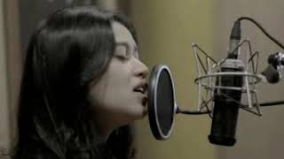 Dilamarmu (melamarmu) - Badai romatic project Live cover Della Firdatia (Lirik versi cewek)