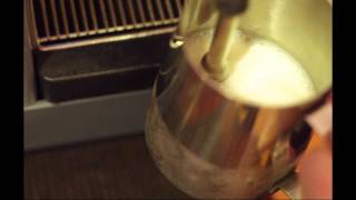 Latte with the Faema Compact E98 S1.WMV