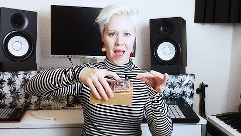I MADE A DIY SYNTH!!! - *Tech Will Save Us All Stutter Synth*