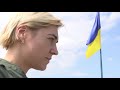 "Ми пам’ятаємо про них, про їхній подвиг" - в Україні вшановують пам'ять бійців в День захисника