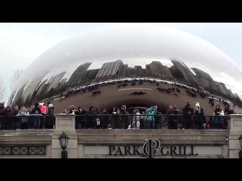 Видео: Как кататься на коньках в Миллениум-парке в Чикаго