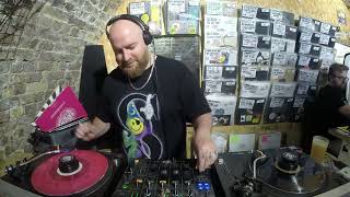 Dexta // 45-min Vinyl DJ mix ~ Breaks / Bass / Old Skool