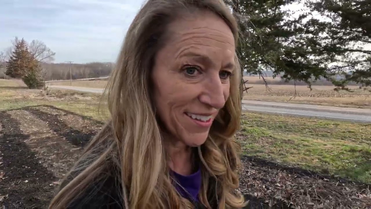 Mid-March Flower Farm Tour, Update, and how i am coping with this CRAZY March Weather!