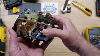 : DeWalt FlexVolt Battery Pack Look Inside (Video #1)