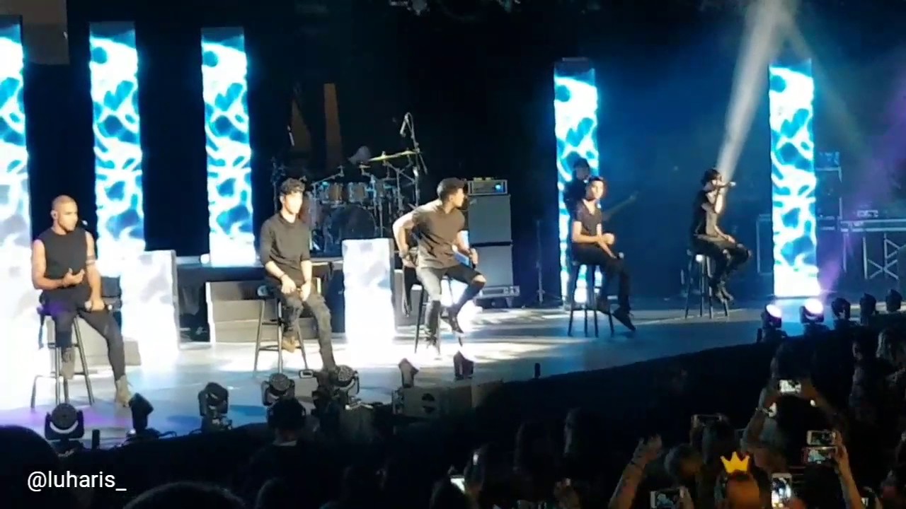 CNCO Cometa en Puerto Rico- 22/4/17