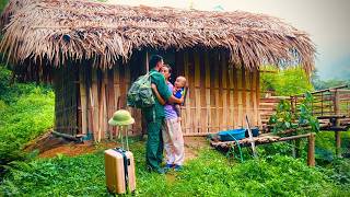 A Veteran Returns Home To Reunite With His Wife And Children After Two Years Of Military Service screenshot 1