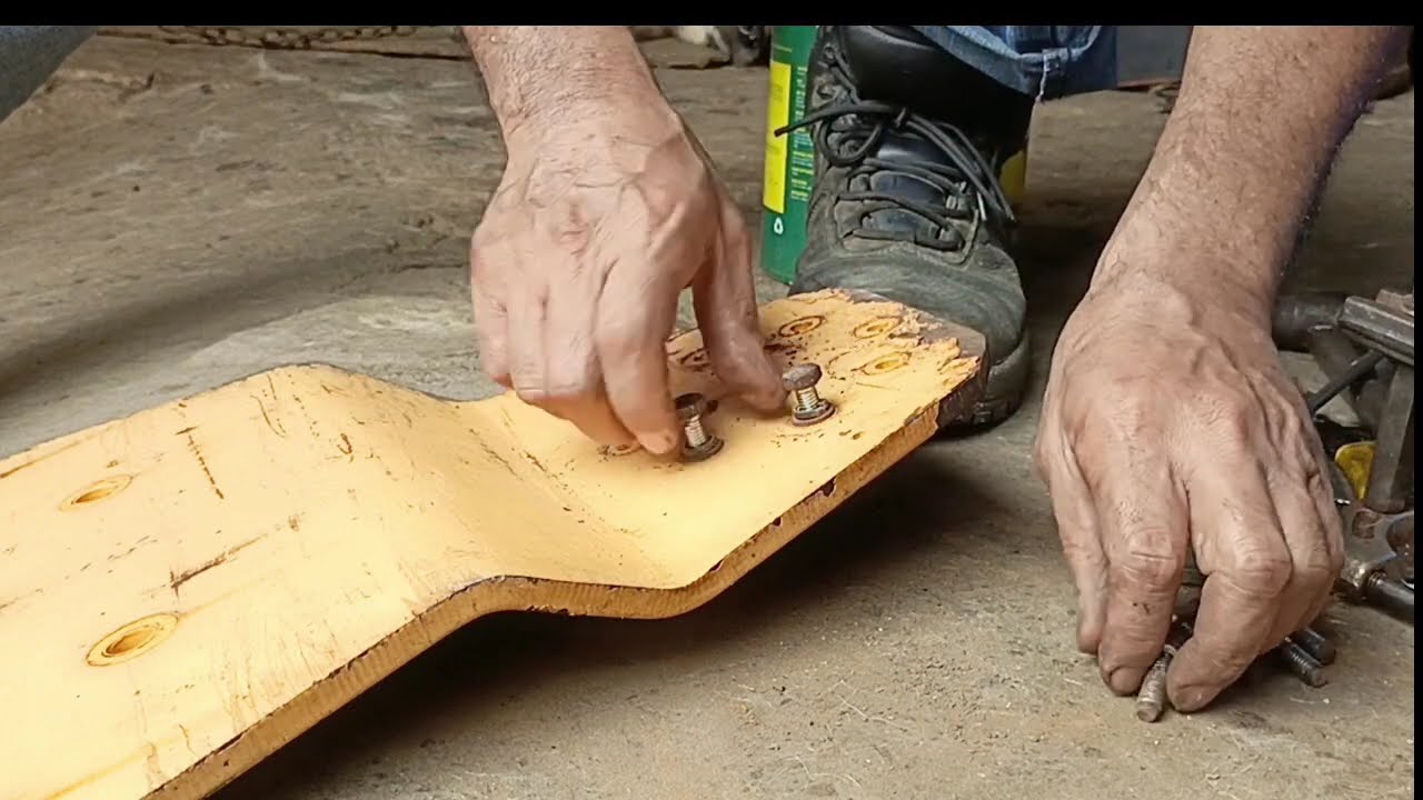 Video tutorial on how to remove and install hub bearing #mechanic #bearing #walkbehind 