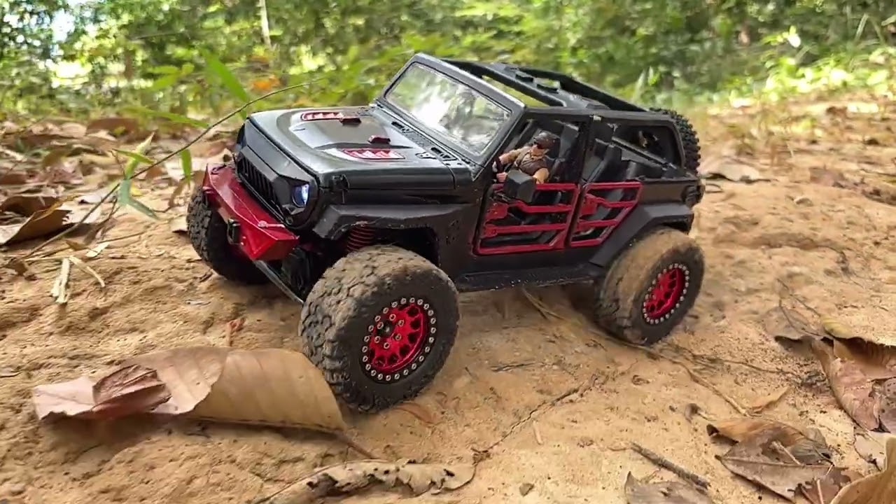 MN128 Jeep Wrangler Rubicon 4WD  1/12 scale 