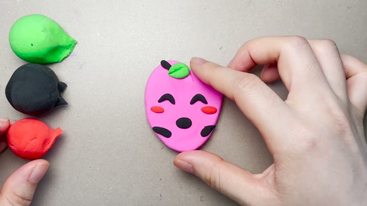 Clay Smiley Wind Chime DIY: Charming Outdoor Decor