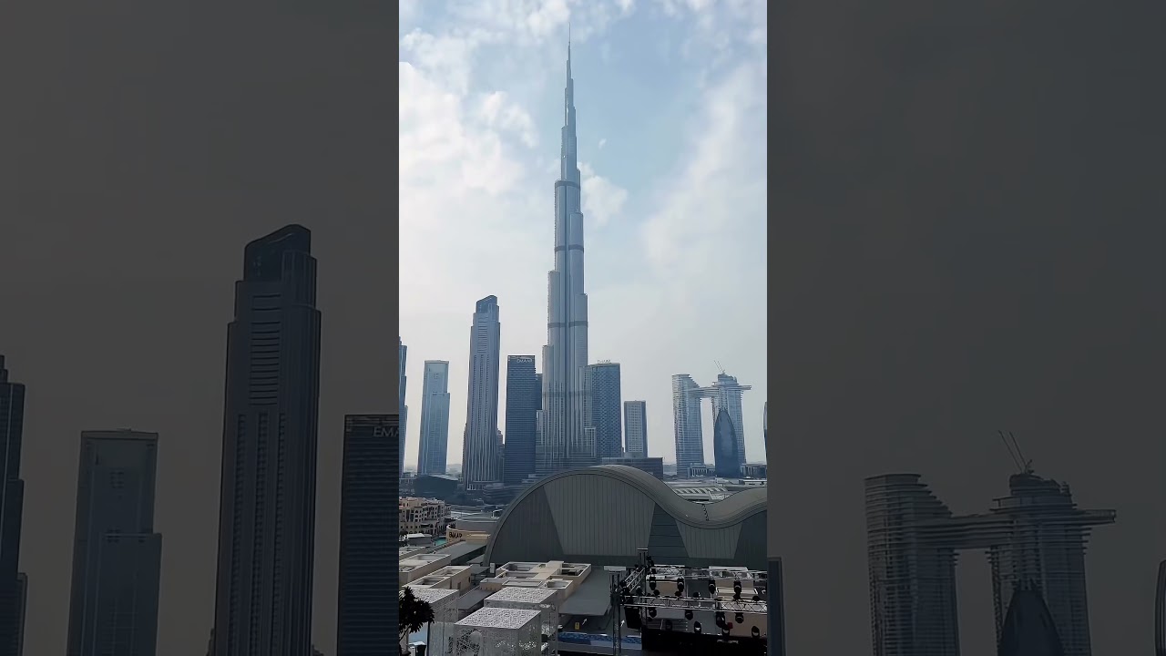 Discover Dubai: A Journey Through Iconic Landmarks in 25 Seconds