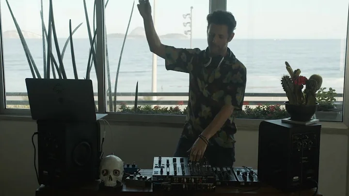 The best 30 minutes of Guy Gerber
