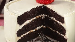 Chocolate Cake with Swiss Buttercream Recipe Demonstration - Joyofbaking.com