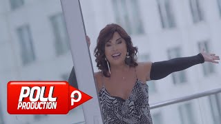 Nilgün Belgün - Sen Bir Yana - (Official Video)