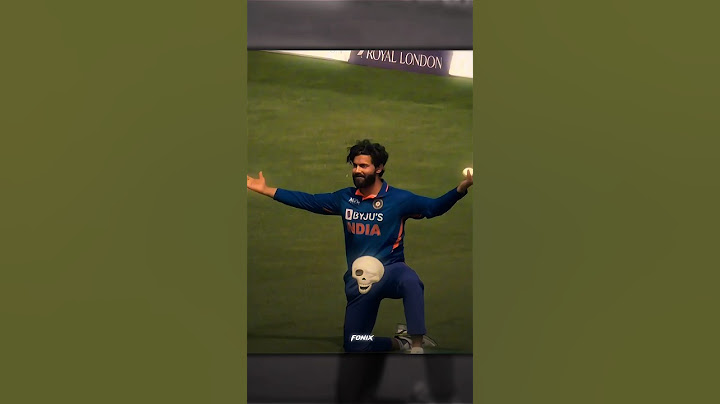 Meanwhile jadeja catch in international 💀👌