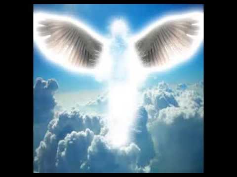 ანგელოზი   angelozi