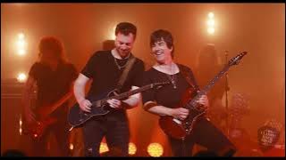 Meat Loaf 'Bat Out of Hell' performed by The Classic Rock Show (2023) 4K