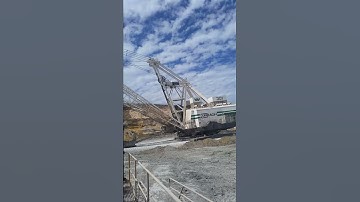 Dragline walking