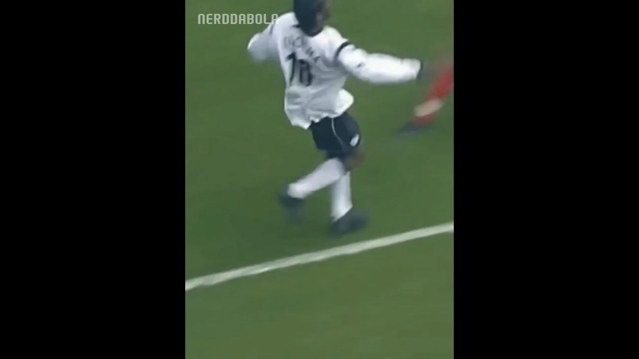 Jak Kocha To Połyka Naklejka JAY JAY OKOCHA SKILLS - YouTube