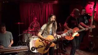 Sarah Shook & The Disarmers - No Name chords