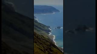 La única playa de arena negra no volcánica del mundo está en Galicia 🌊🖤 #CuriosidadesGallegas