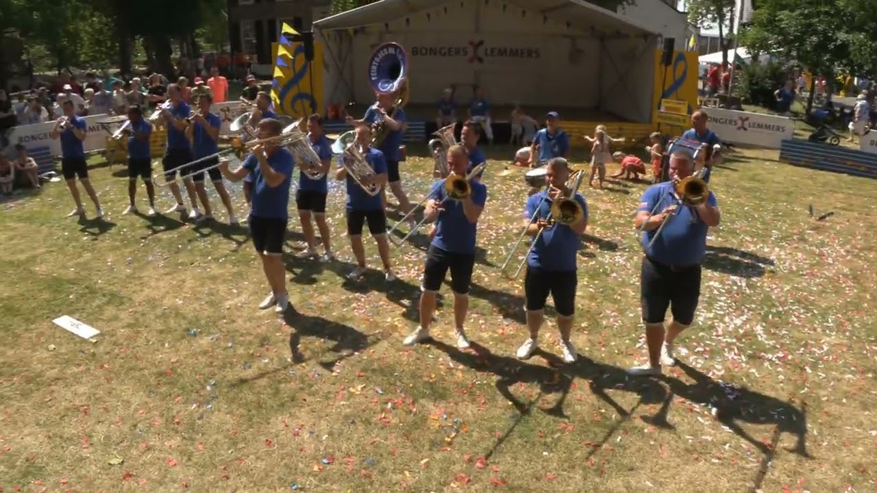 De Feintsjes  Menaldum Leeuwarden Podium B 35e Bemmelse Dweildag 11 juni 2023 Bemmel