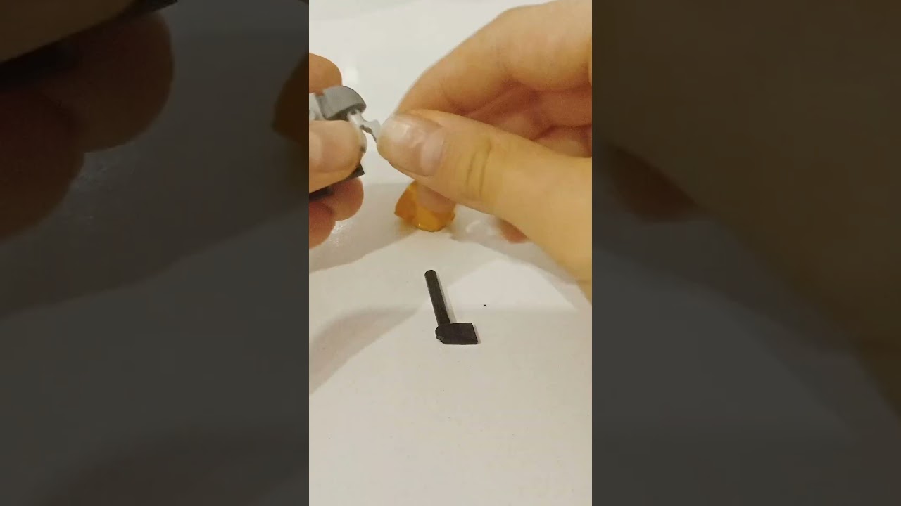 сборка фигурки axl bot 