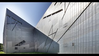 Museo Judío de Berlín, Alemania. Estilo Deconstructivista. Cápsulas arquitectónicas.