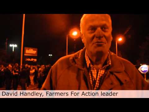 Farmer reaction: Muller Wiseman dairy protest