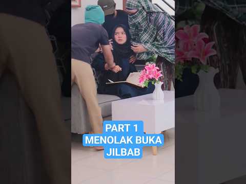 Part 1 Menolak Buka Jilbab #shorts #dramapendek #dramasedih #sangdewibanyu #filmpendek #drama