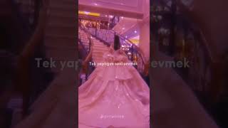 O Bir Kral Ve Ben Onun Kraliçesiyim