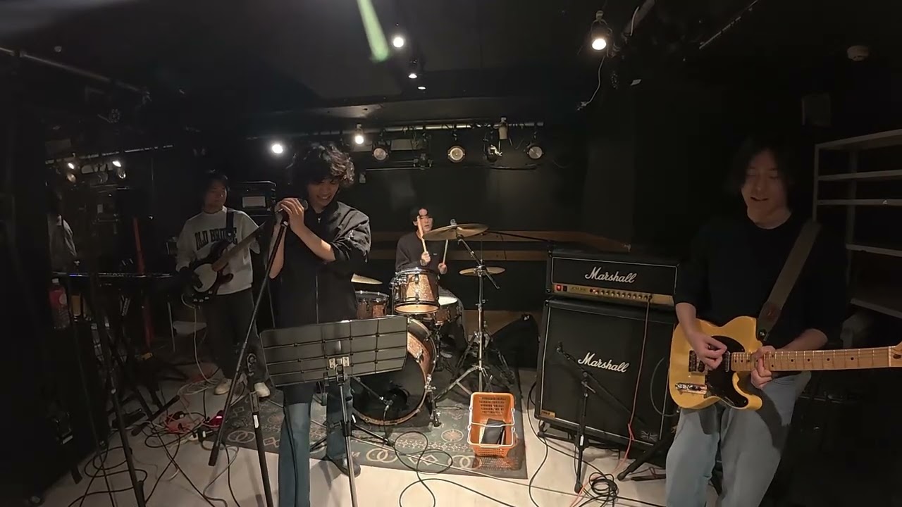 Red Hot Chili Peppers【2026 2月ライブ】 - YouTube