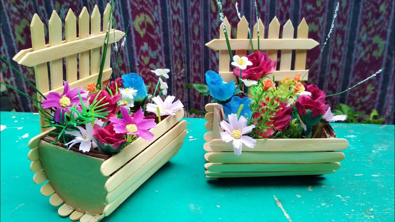 Vas Bunga Dari Stik Es Krim Tiny Flower Bucket Showpiece 