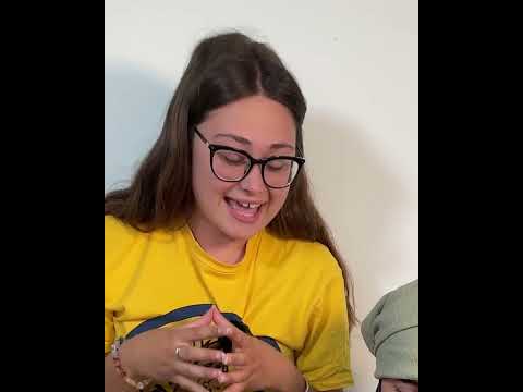 Blind Tasting Aunty Suzy's Authentic Palestinian Cuisine - video from MyJam