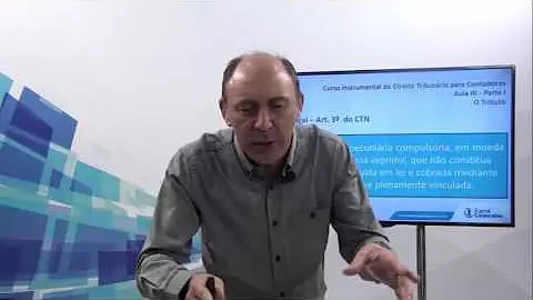 Qual a forma de se identificar a natureza jurídica específica de um tributo?