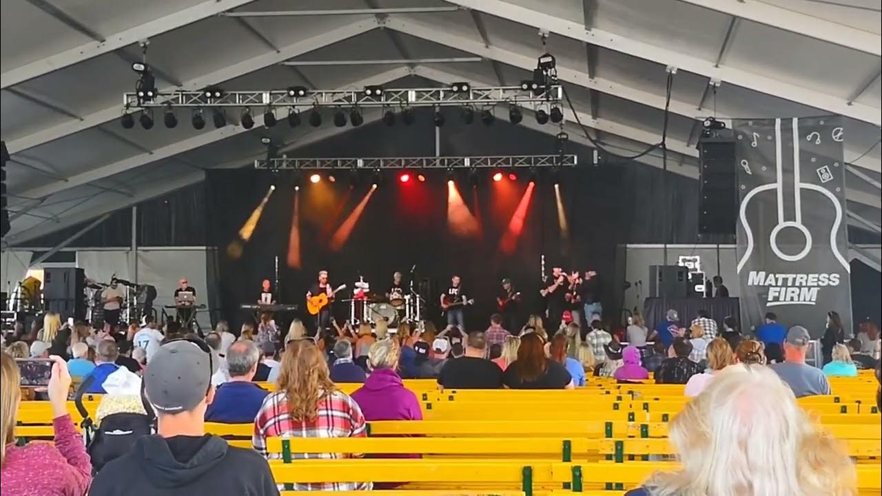 LFO Song Summer Girls Live at The Big E Concert on September 27TH 2022