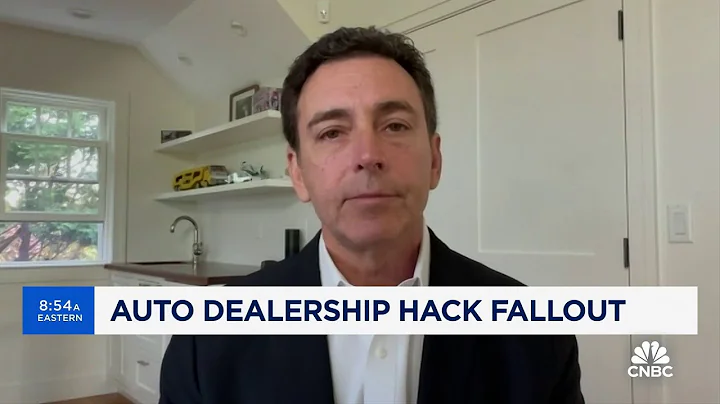 Growth will be slow this year for automakers as prices normalize, says former Ford CEO