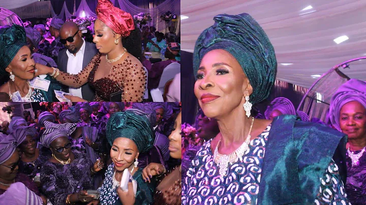 MANY GUSHES OVER AISHA LAWAL MUM BEAUTY AS SHE TAKE HER FIRST DANCE ENTRANCE TO DAUGHTER WEDDING