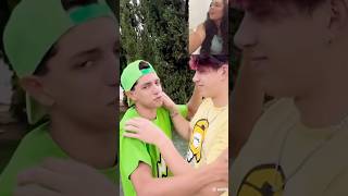 Que Beijo Foi Esse Léo Vick É Void Hã?