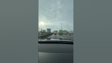 Chaos on M4: Epic Traffic Jam Towards London! 🚗🚦