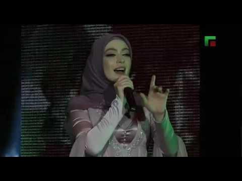 Макка межиева 2021. Макка межиева. Макка межиева и ее семья. Макка межиева лоьхур ву. Гордая чечня макка межиева.