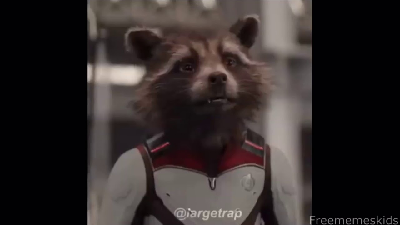 Hulk eats a hamburger before he dies (Avengers Endgame Spoilers) follow