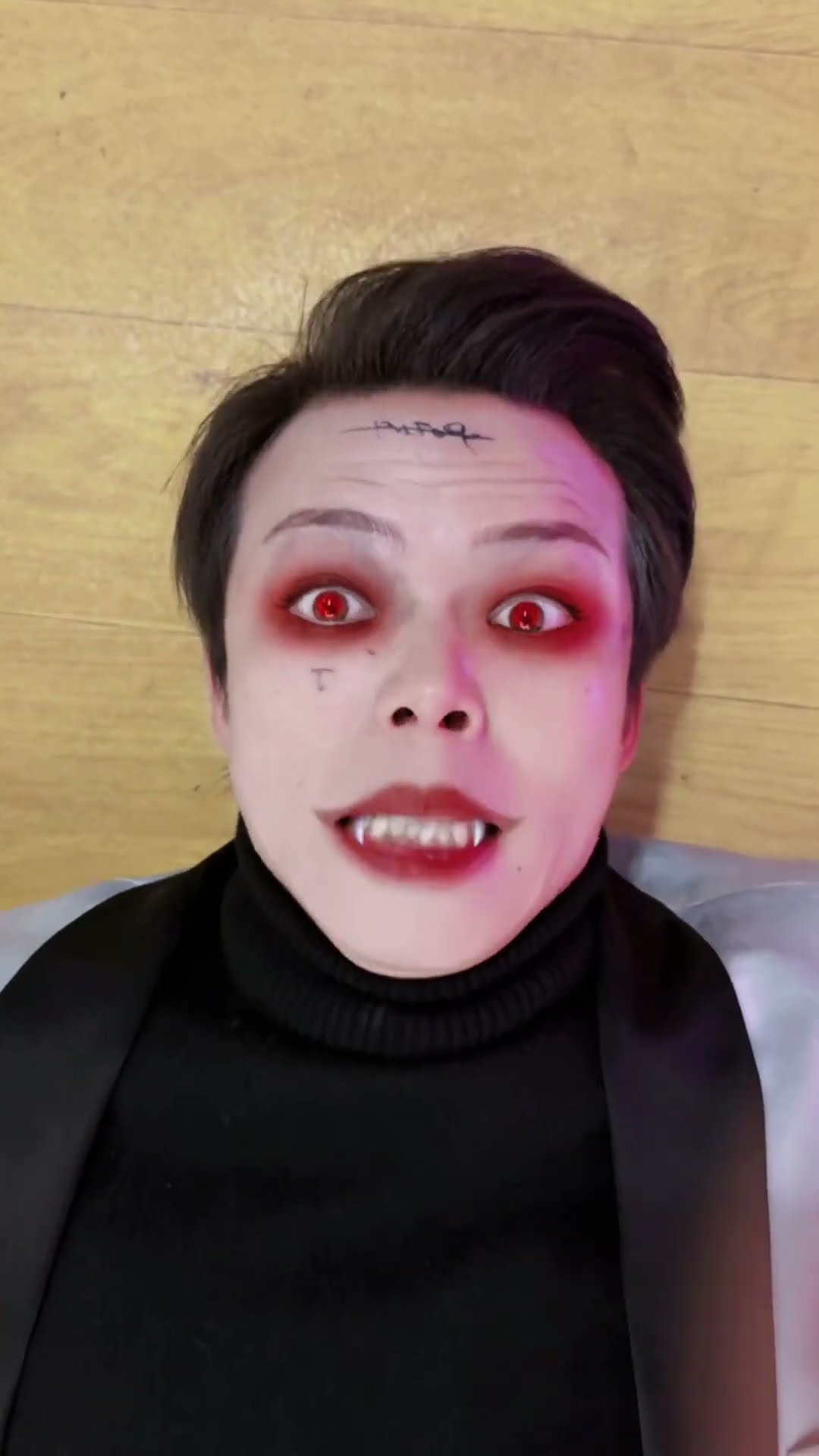 In order to help the bullied clown, the angel turned him into a vampire #clown #angel