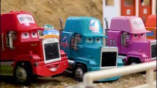 Cars story fun playing on the sand with trucks | BIBO TOYS