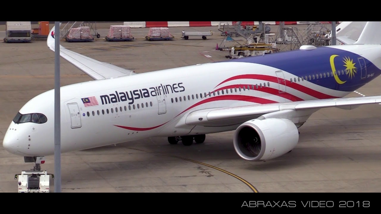 Malaysia Airlines (Negaraku) A350-941 [9M-MAF] - Pushback & Departure from Sydney